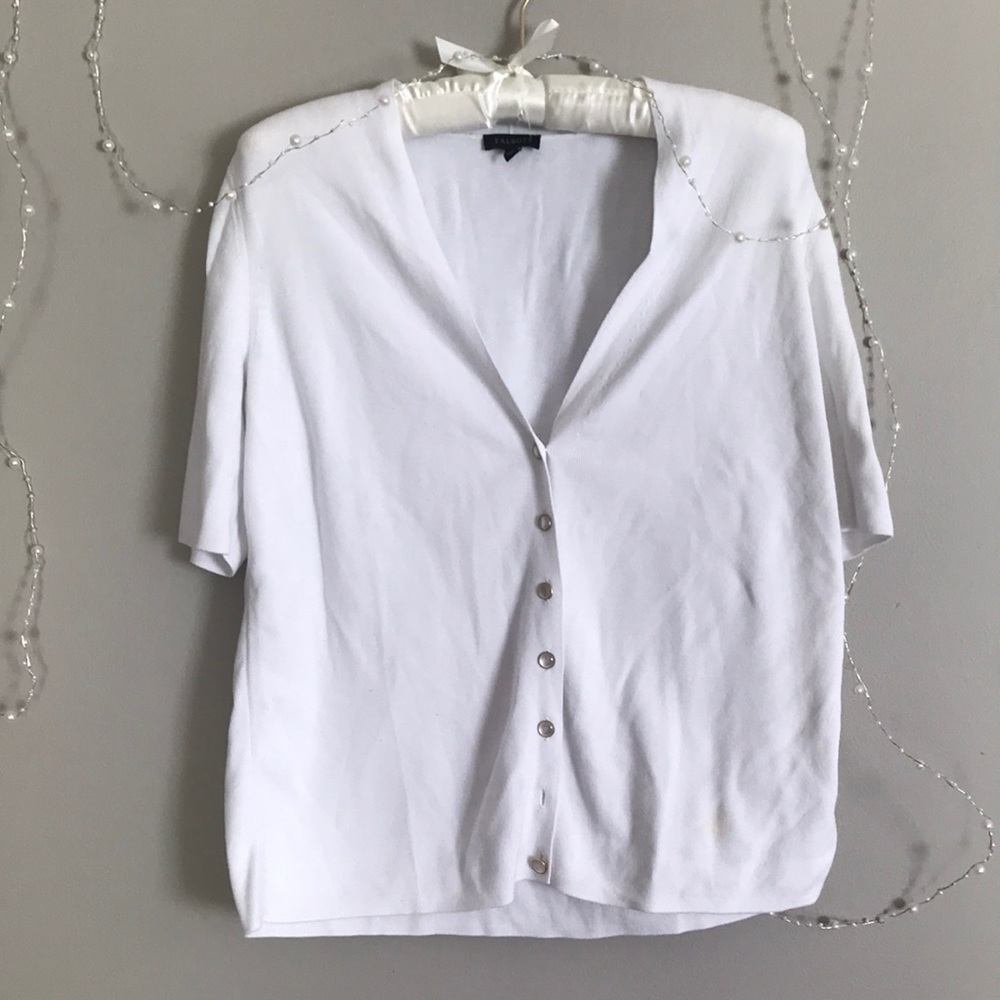🌟PRICE DROP🌟 White cardigan